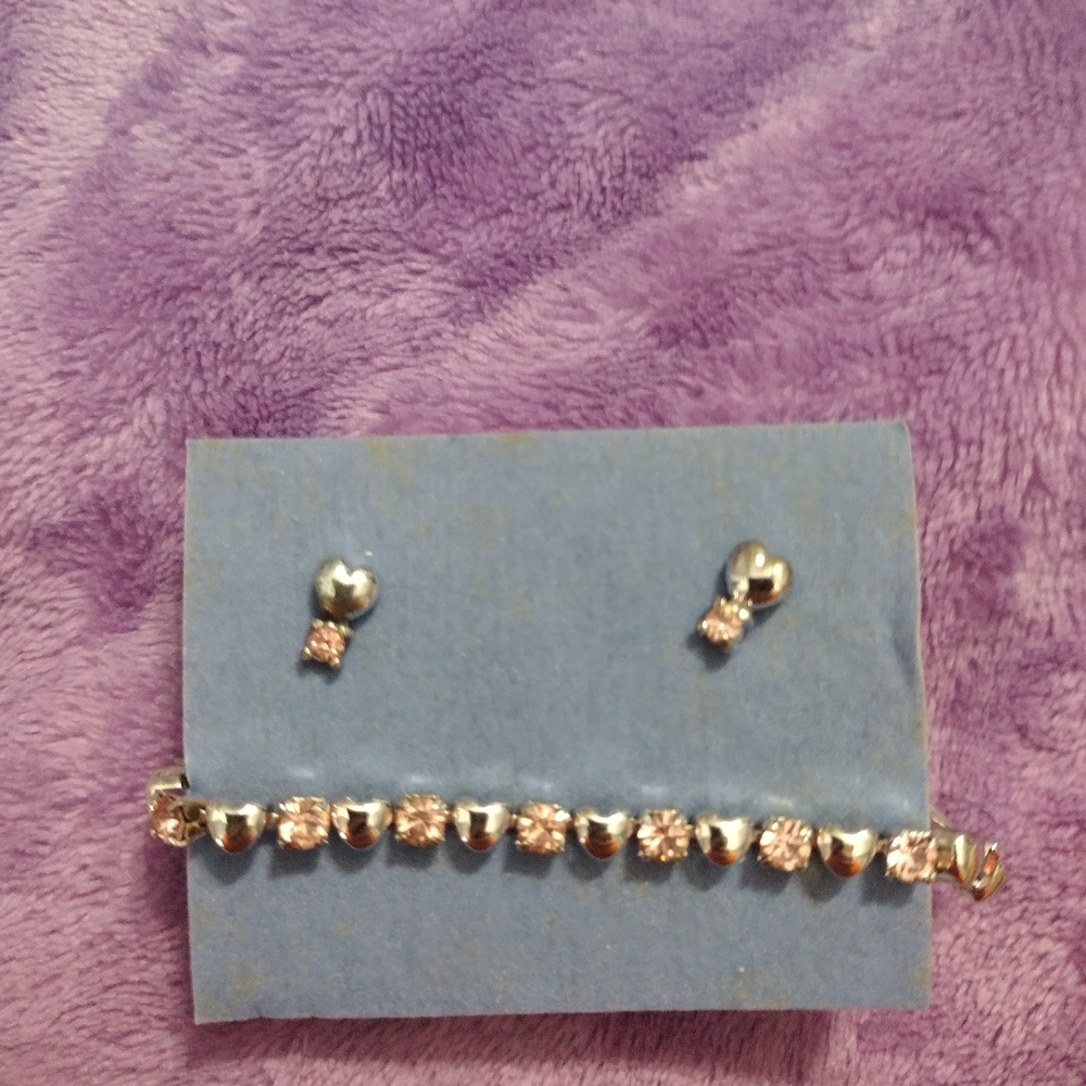 Elegant Silver Hearts & Round Pink Stones Bracelet & Earrings Avon 2002